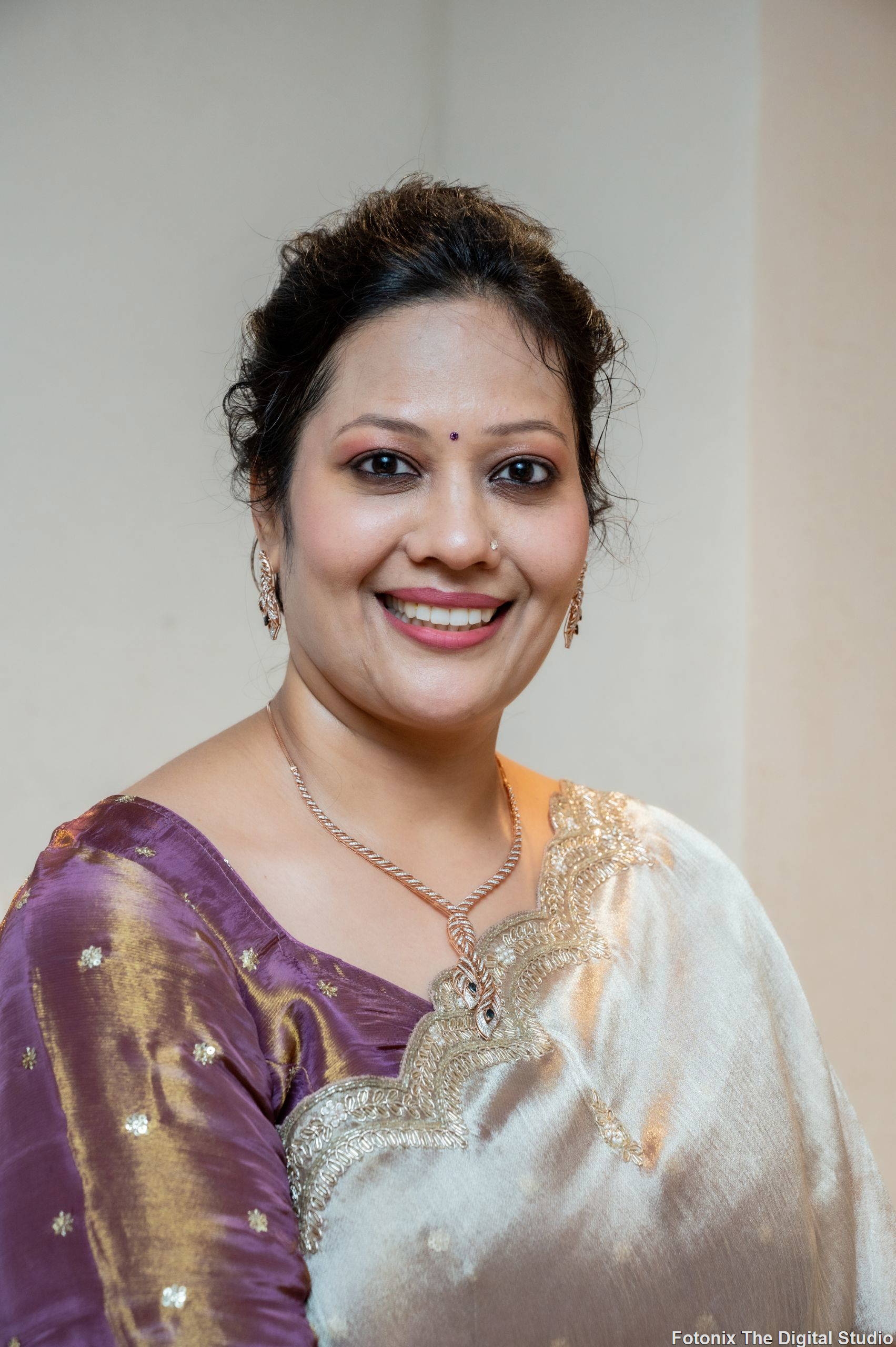 Sonali Lala Dossier Photo